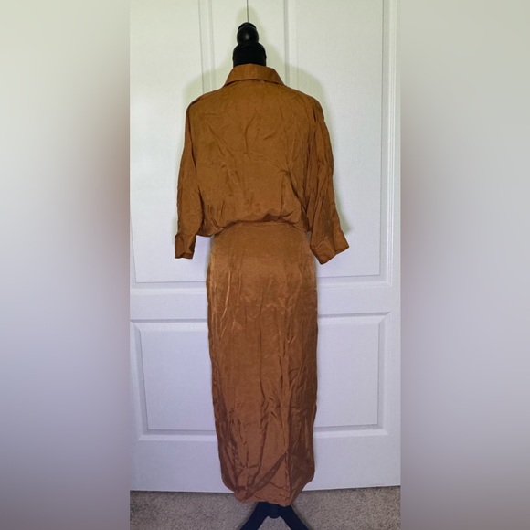 Zara NWT Women's Satin Pleated Midi Shirt Dress in Toffee (Gold) Size X-Small - Picture 10 of 12